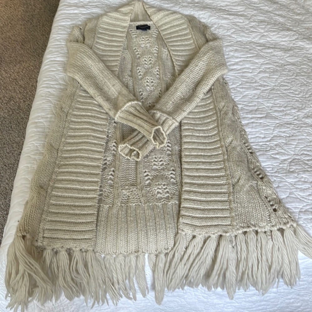 American Eagle fringe cardigan